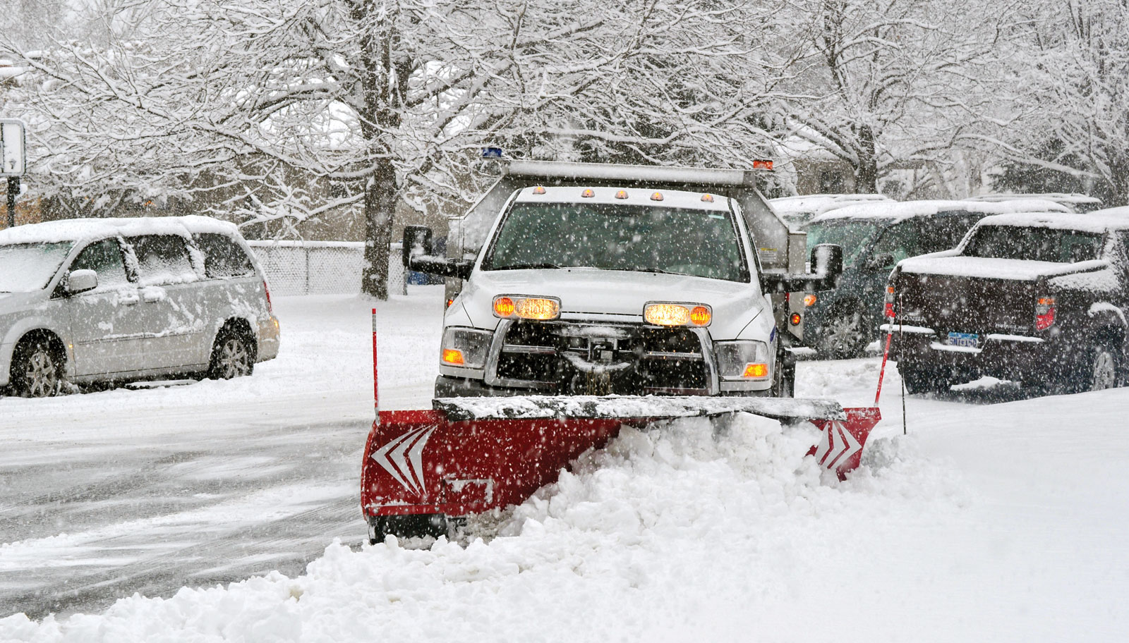 Plow truck