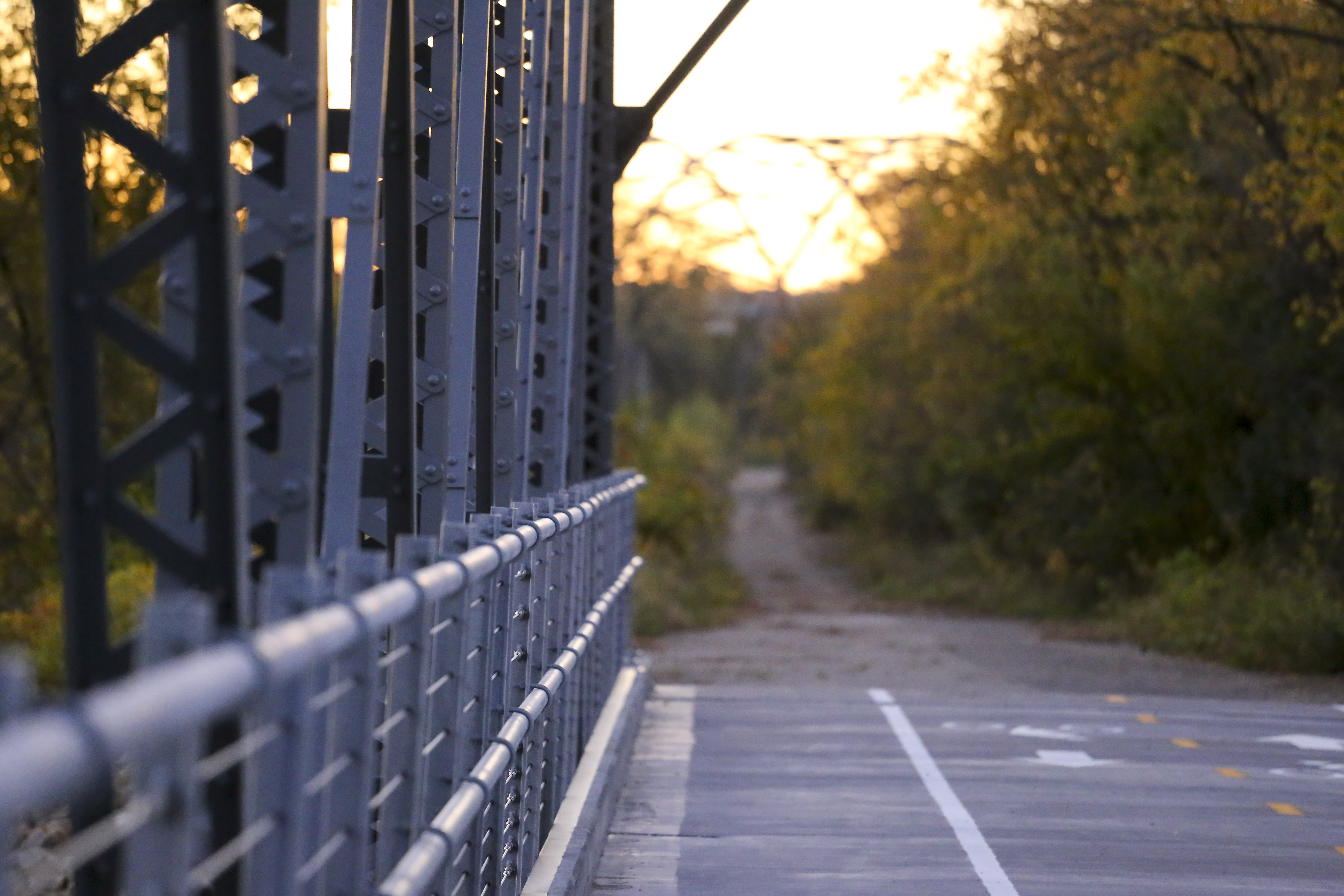 Old Cedar Ave Bridge & Trail