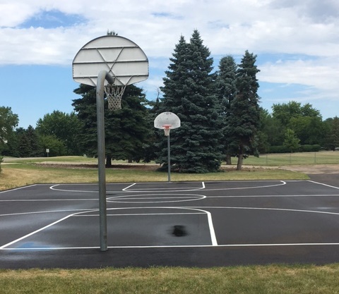 basketball court at hampshire hill