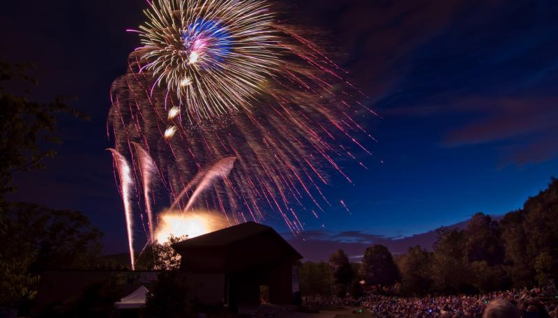 Fete Fireworks Bandshell FULL RES