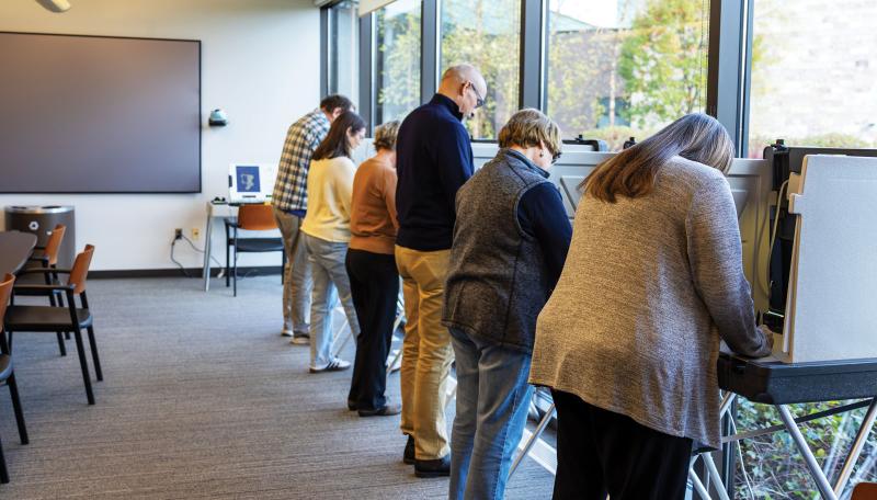 Bloomington residents voting