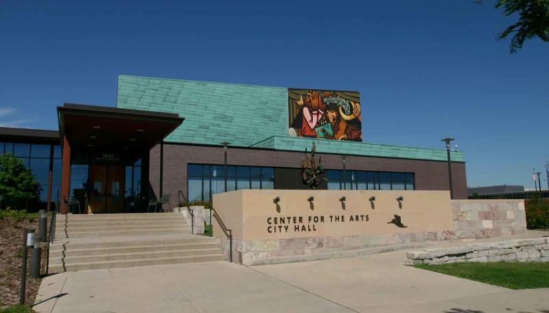 cp_center_for_arts_sign_entrance_front.jpg Bloomington Center for the Arts, east entrance