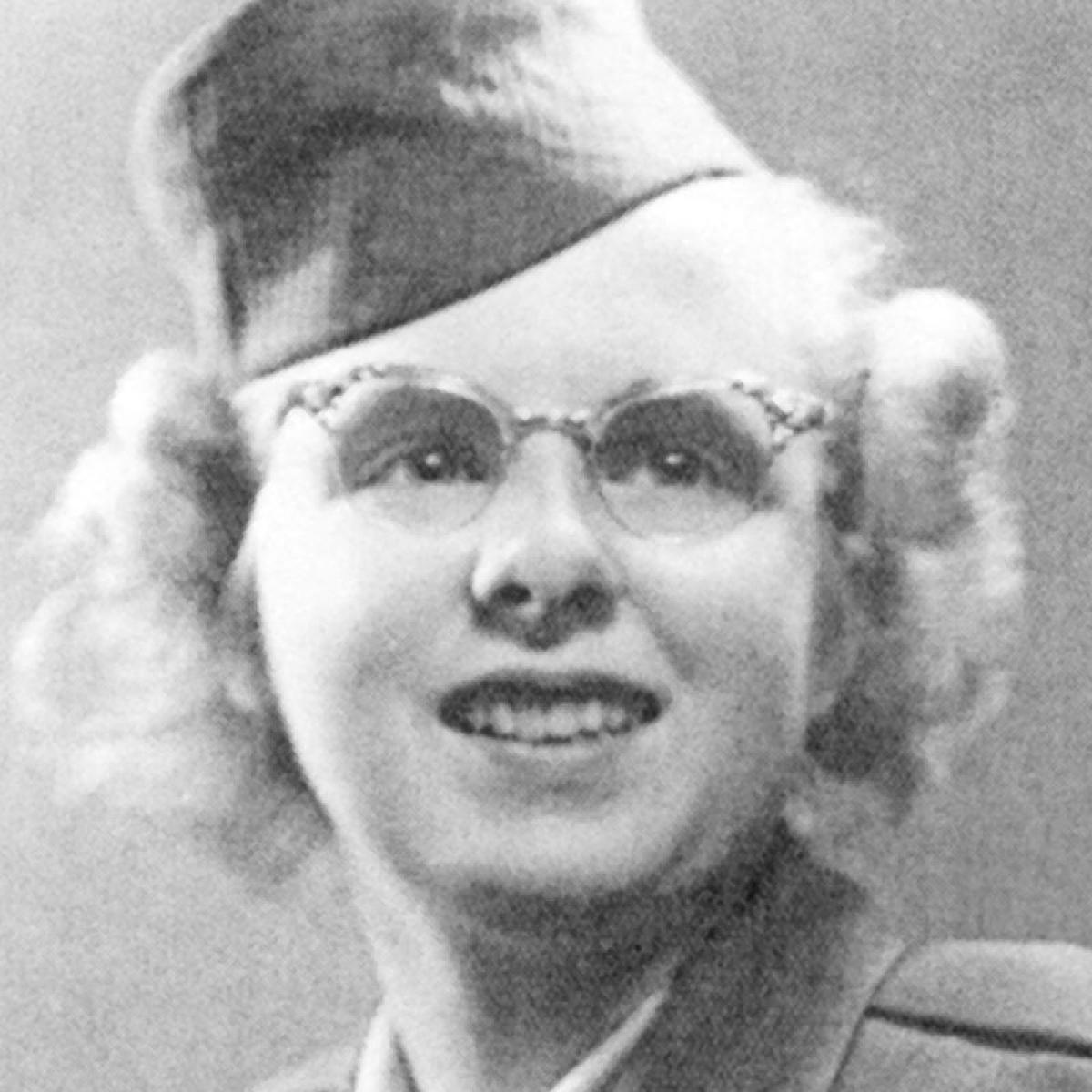 Barbara Knight US Air Force 1952-1956