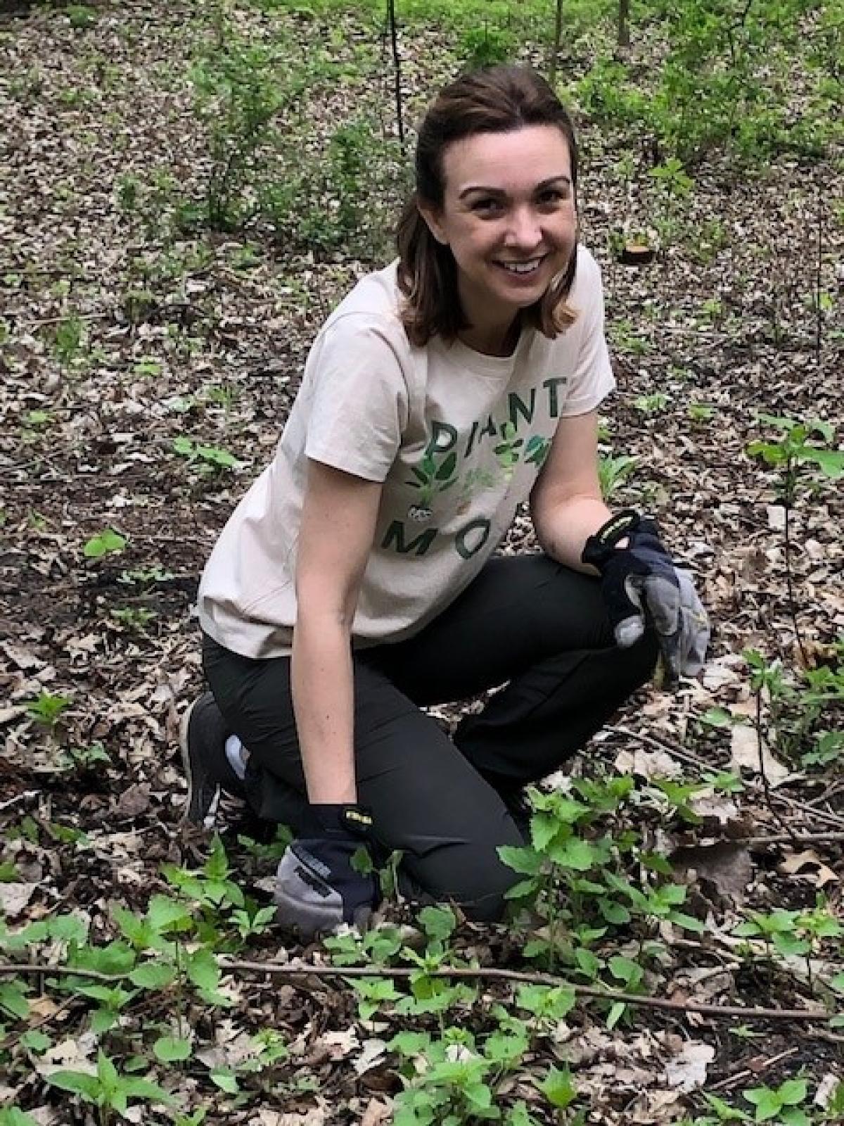 Garlic Mustard Volunteer 4