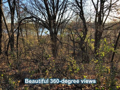 Beautifule 360-degree views at Marsh Lake Park